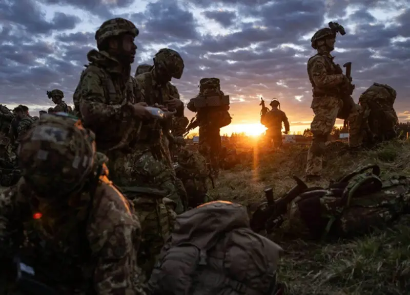 Американский постпред: НАТО и США не планируют отправку на Украину своих военных советников