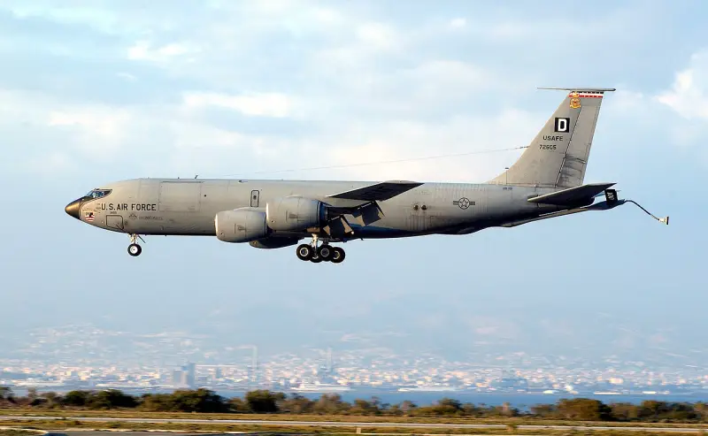 Boeing kc 135t stratotanker