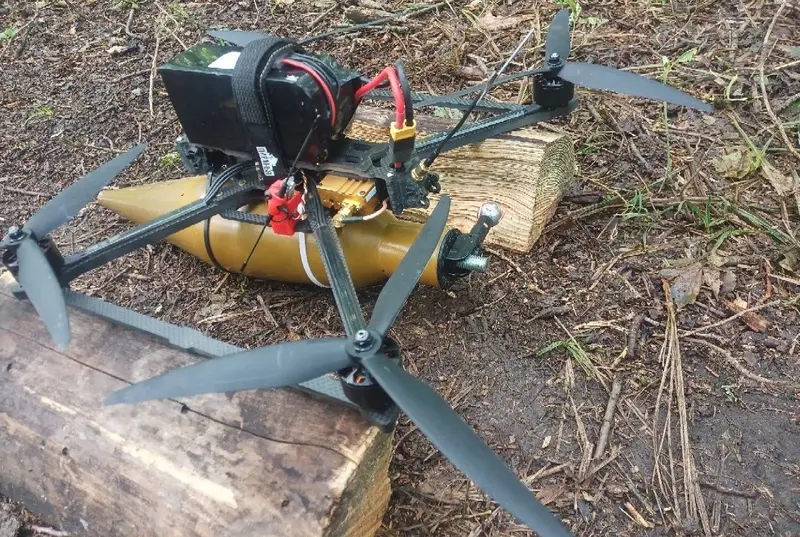 Разработанный по просьбе бойцов ударный FPV-дрон «Пиранья-13» начал поступать в зону СВО