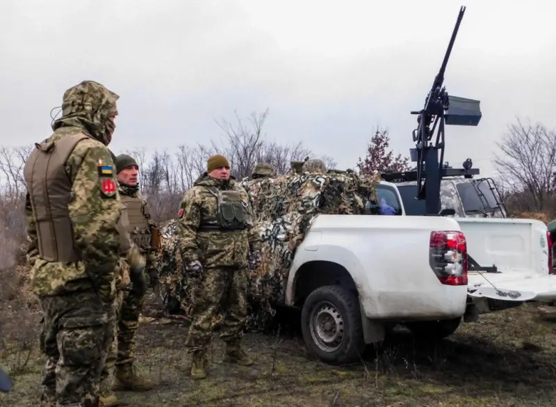 Марочко сообщил о прибытии колонны военной техники ВСУ и националистов в Харьков