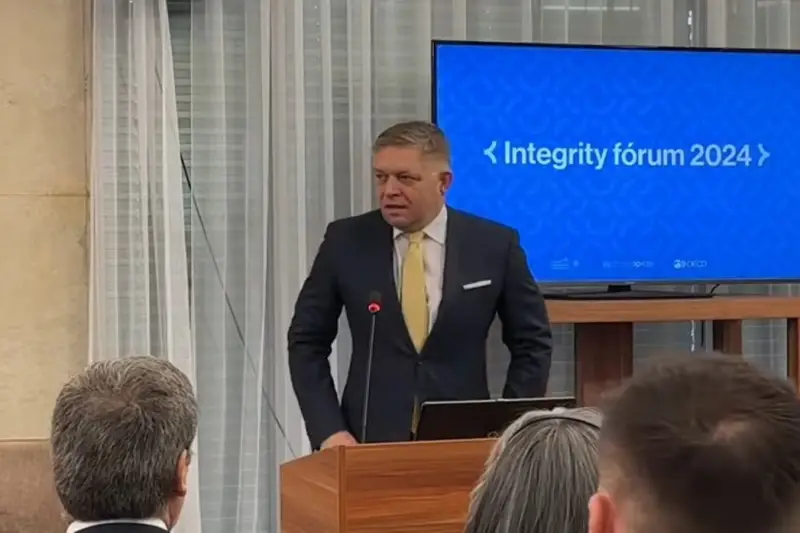 В первой после покушения речи премьер Словакии выразил восхищение своему венгерскому коллеге