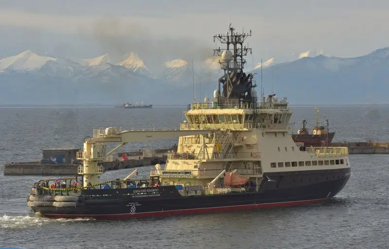 КБ «Вымпел» сообщило о завершении госиспытаний и передаче ледокола «Евпатий Коловрат» военным
