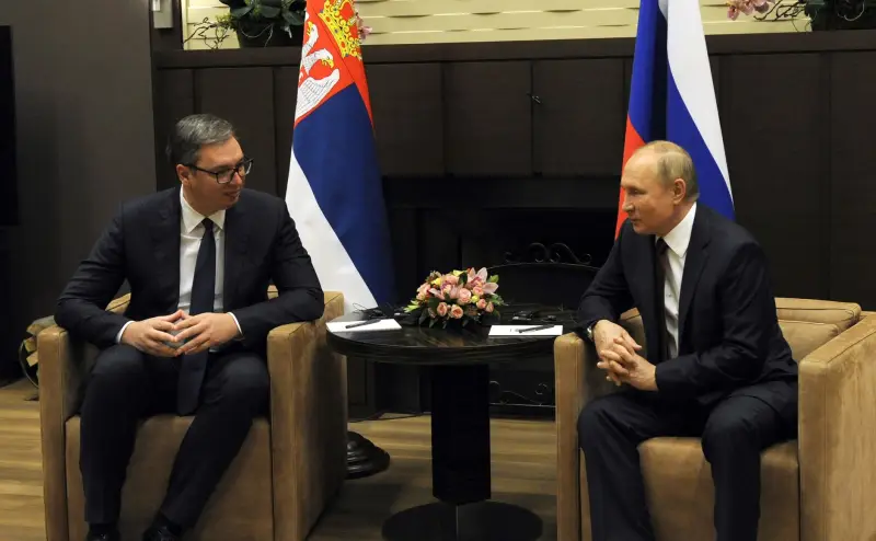 Сербский лидер предупредил, что Запад готовится к вооруженному конфликту с Россией
