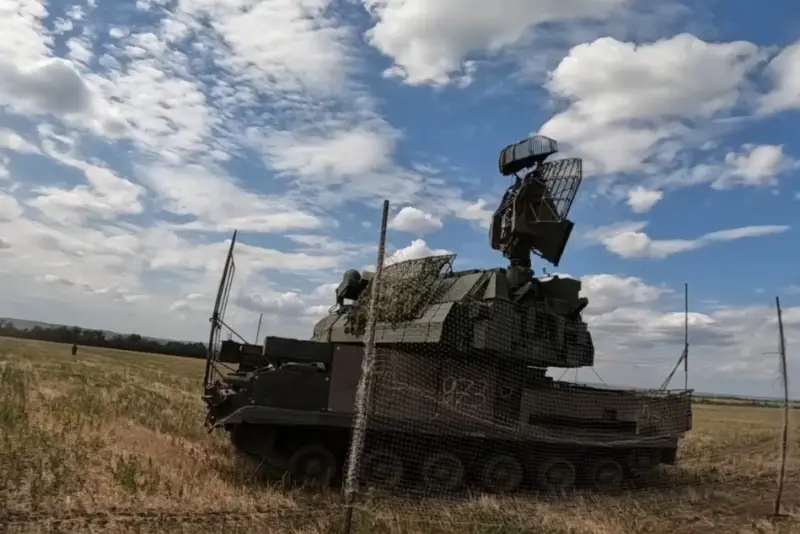 Наряду с дронами ВСУ, российские силы ПВО сегодня перехватили воздушный шар