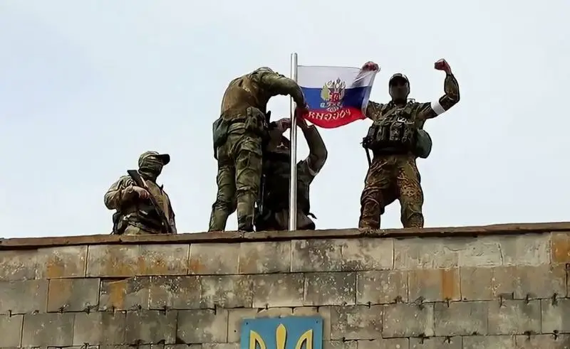 В результате успешных действий войск группировки «Центр» полностью освобождено Селидово - Минобороны