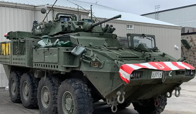 Показаны кадры уничтожения довольно редкого LAV ACSV Super Bison ВСУ