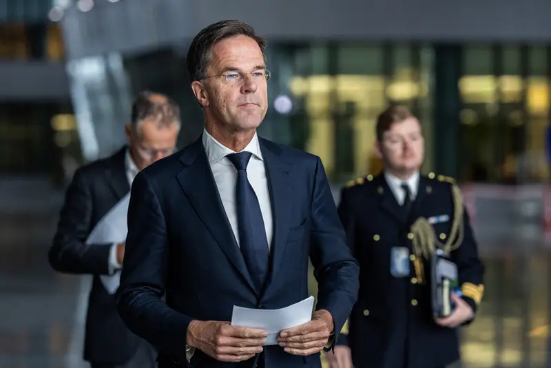 Генсек НАТО Рютте призвал Трампа «поддержать Украину», а не усиливать якобы «угрожающую Европе» Россию