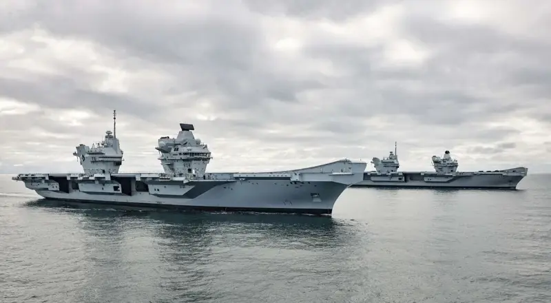 HMS Prince of Wales стал флагманом флота – Британия не способна эксплуатировать сразу два авианосца