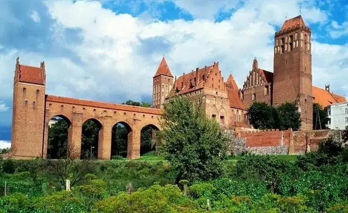 Кирпичные утёсы Пруссии