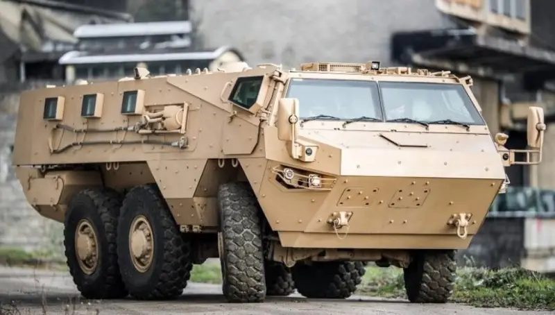 «Способен защитить от тандемных боеголовок»: ВСУ получили первые бронетранспортёры VAB Mk3