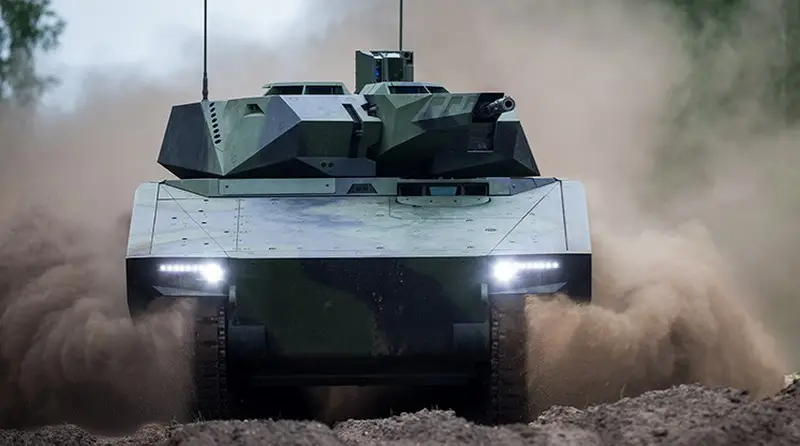 Rheinmetall: ВСУ получили первую БМП KF-41 Lynx