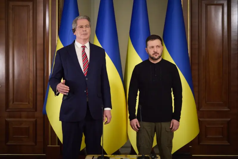 «Резидент»: Попытка Зеленского подсунуть США месторождения на контролируемых Россией территориях провалилась