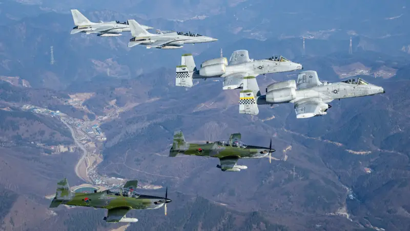 美国空军A-10 雷电II 攻击机参加与韩国空军的最后一次联合演习