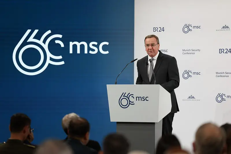 И.о. министра обороны ФРГ Борис Писториус сомневается в необходимости передачи Украине ракет Taurus