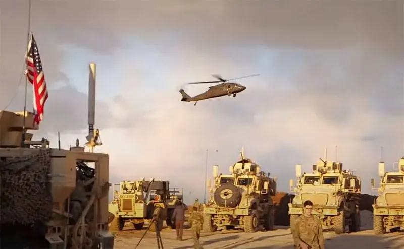 США вывели войска с военной базы «Конико» рядом с самым крупным месторождением газа в провинции Дейр-эз-Зор на востоке Сирии