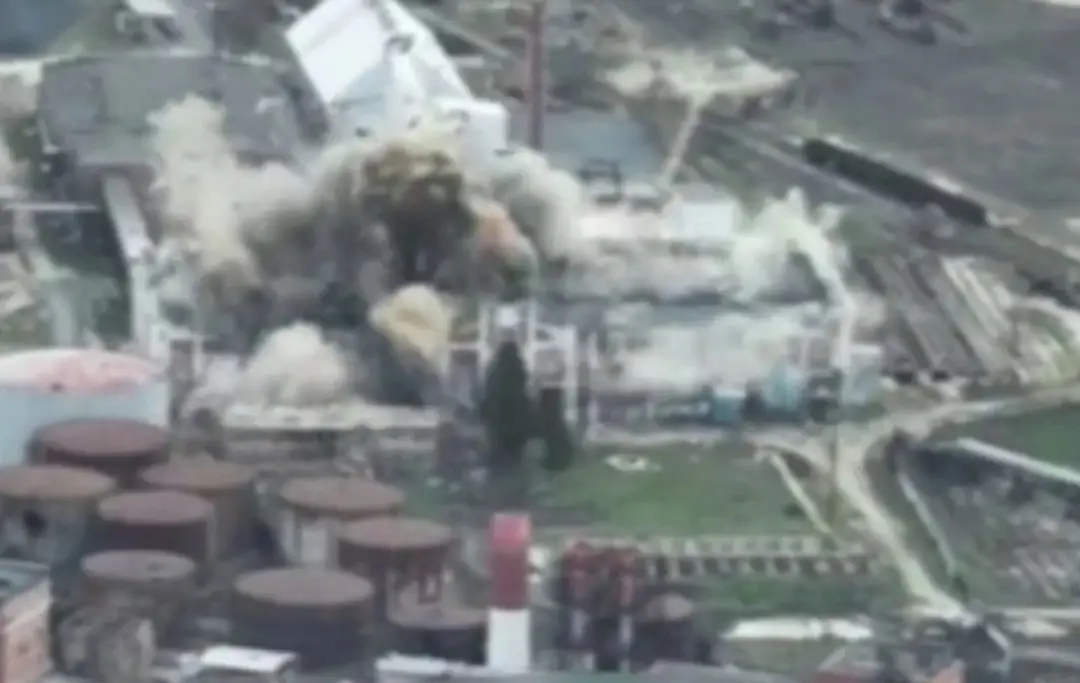 Украинская пресса: авиация ВСУ нанесла удар по промышленной зоне в селе Теткино Курской области