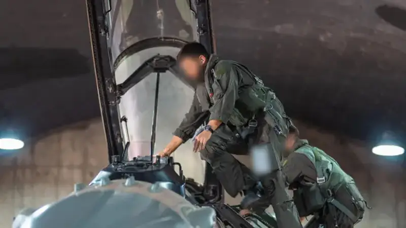 Командующий ВВС Израиля: впервые с начала войны десятки наших истребителей действовали в районе Тегерана - в 1500 км от границ