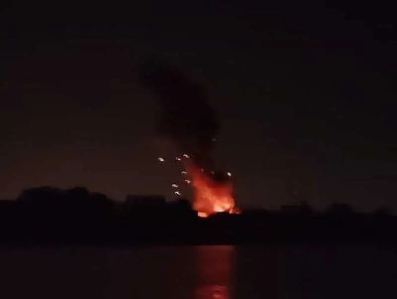 Нанесены удары по объектам противника в Харькове, Балаклее, Запорожье, подтверждена информация об уничтожении промышленных активов химзавода в Павлограде