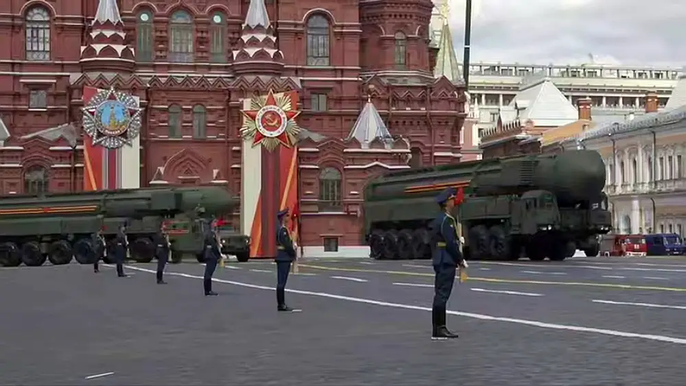 Medvedev a répondu aux menaces de Trump et a fait allusion à la possibilité d'une frappe nucléaire contre les États-Unis.