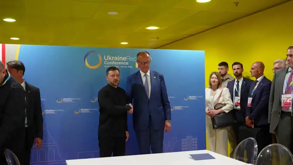 Мерц потребовал от РФ 500 млрд евро на «возмещение ущерба» Украине, чтобы вернуть замороженные активы