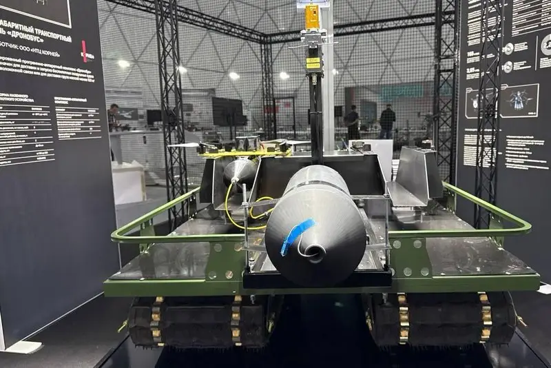 Способный запускать дроны на оптоволокне комплекс «Дронобус» разработали российские специалисты