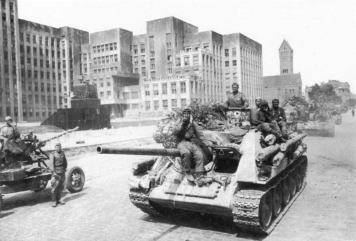 Жуков и Исаев об истории создания СУ-85