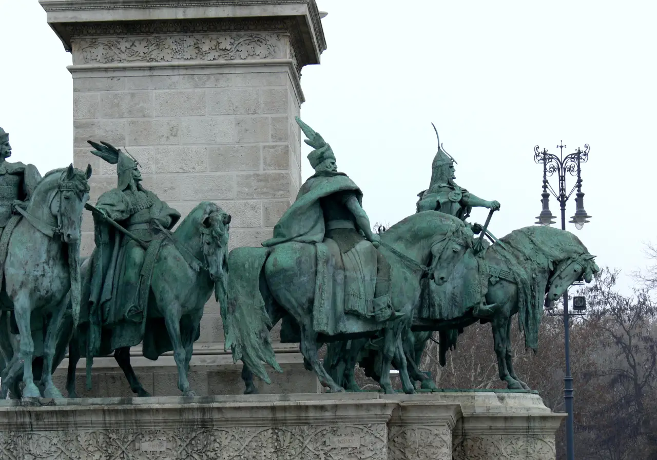 Венгерские стрелы в Европе