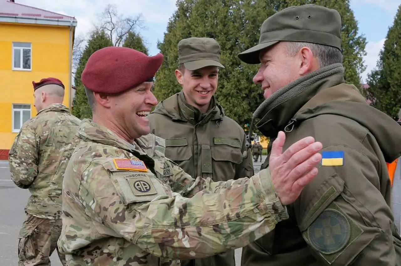 Иностранным инструкторам нечему учить украинских военных - Зеленский