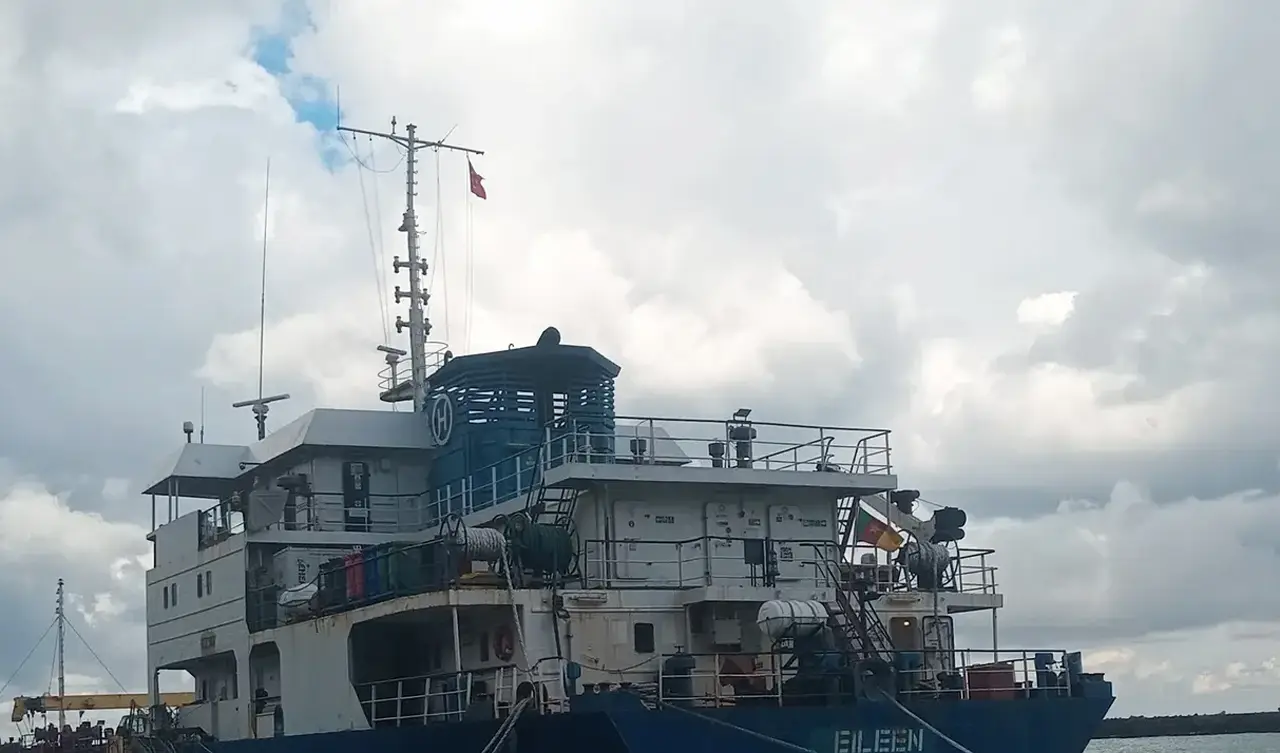 Ранее заходивший в порты Украины сухогруз, вероятно, затонул в Чёрном море