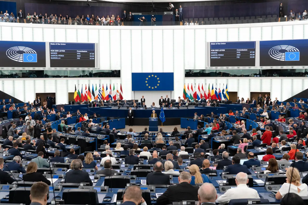 Европарламент требует разрешить ВСУ удары западным оружием по территории России