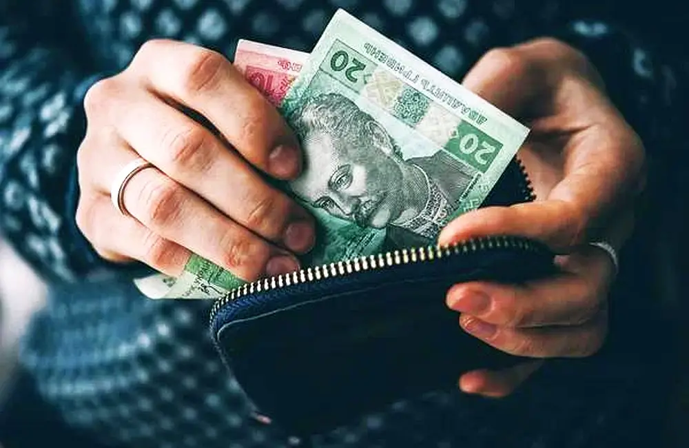 Кредитование ЕС под замороженные активы РФ не спасёт Украину от банкротства