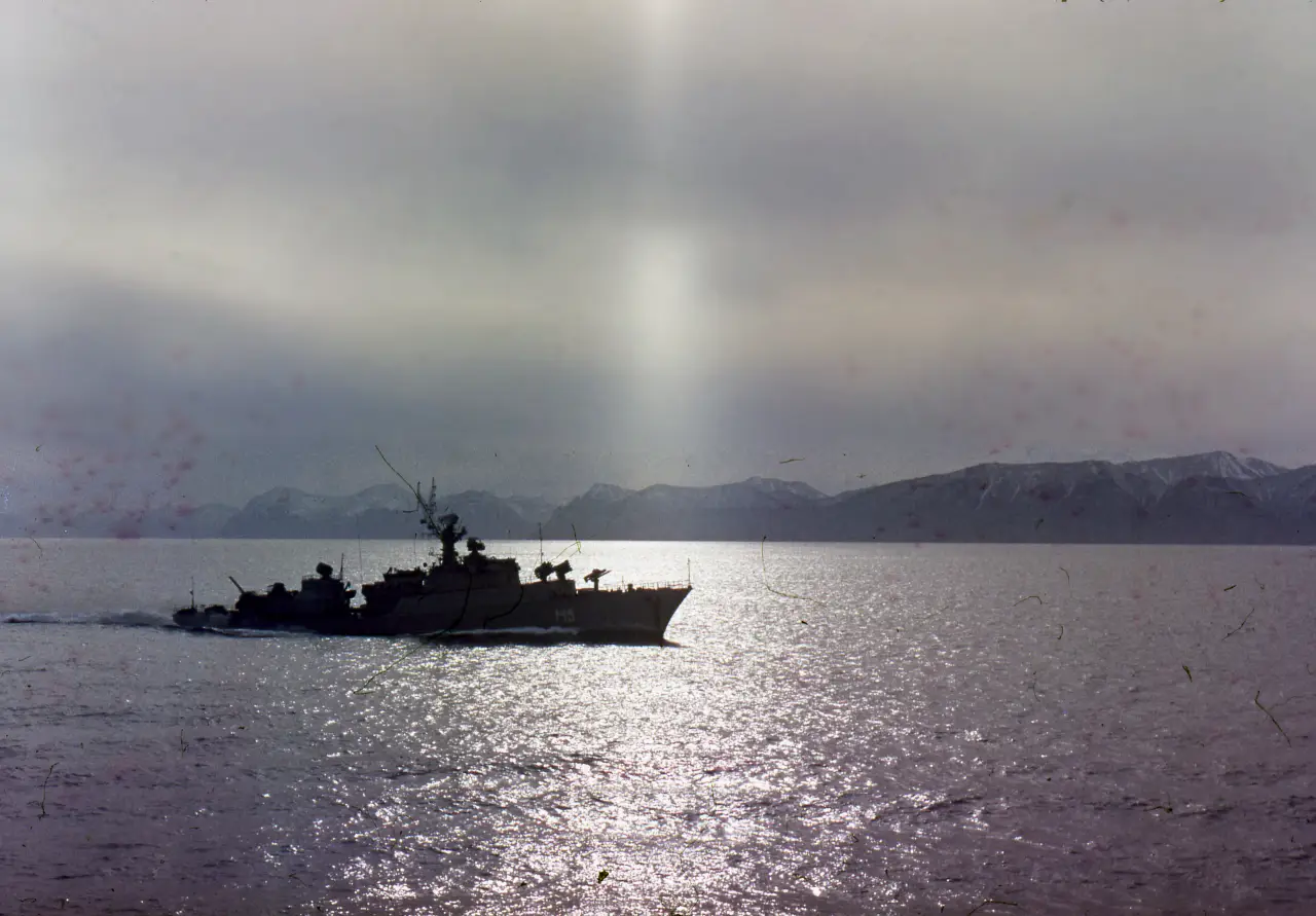 «Команде на корабле – форма номер 3, первый срок!»