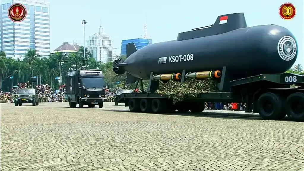 Индонезия испытывает собственный тяжёлый АНПА KSOT