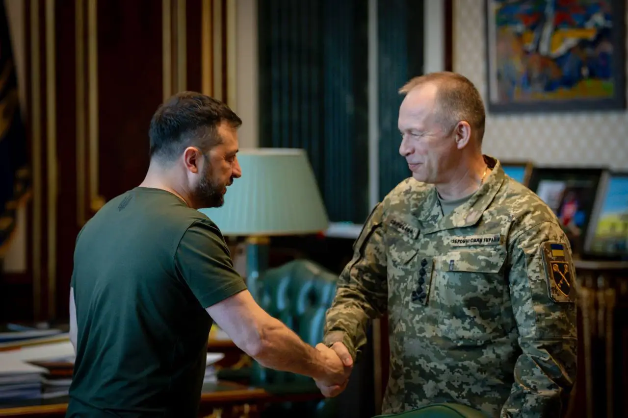 Сырский на грани увольнения вслед за Ермаком, Зеленскому предложили замену