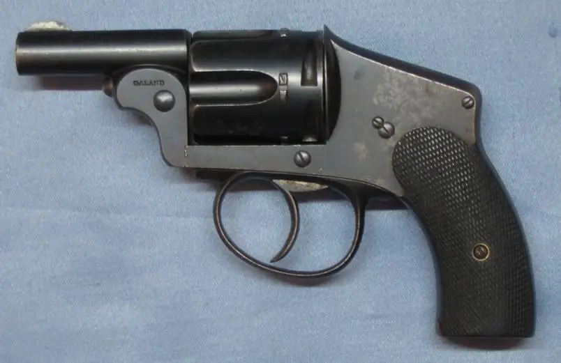 881ea6f63f_16_-galand-tue-tue-de-richard