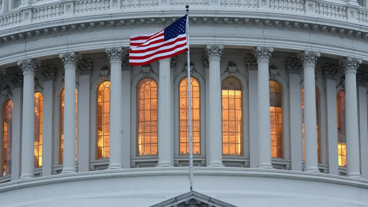 Сенат США принял законопроект, сделав первый шаг к прекращению шатдауна