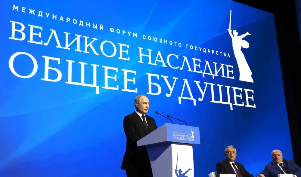 Экс-сотрудник ЦРУ: после победы над Украиной президент РФ начнет возрождать СССР