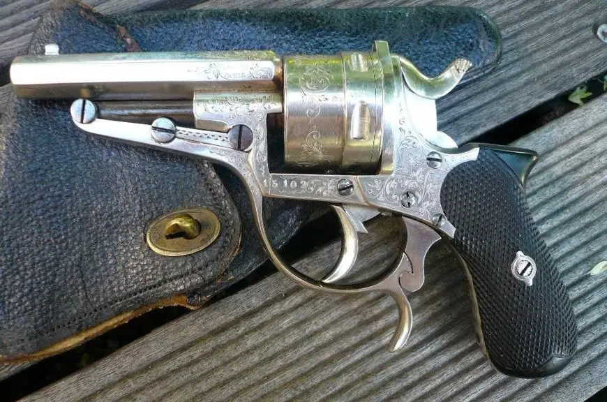 b0ff6adfde_5_-galand-baby-de-michel-02.w