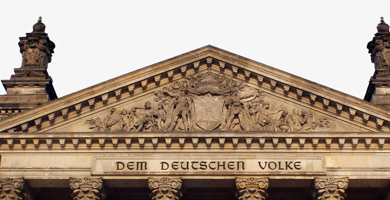 В Бундестаге: задавая вопросы об инфраструктуре, партия «АдГ» работает на Россию