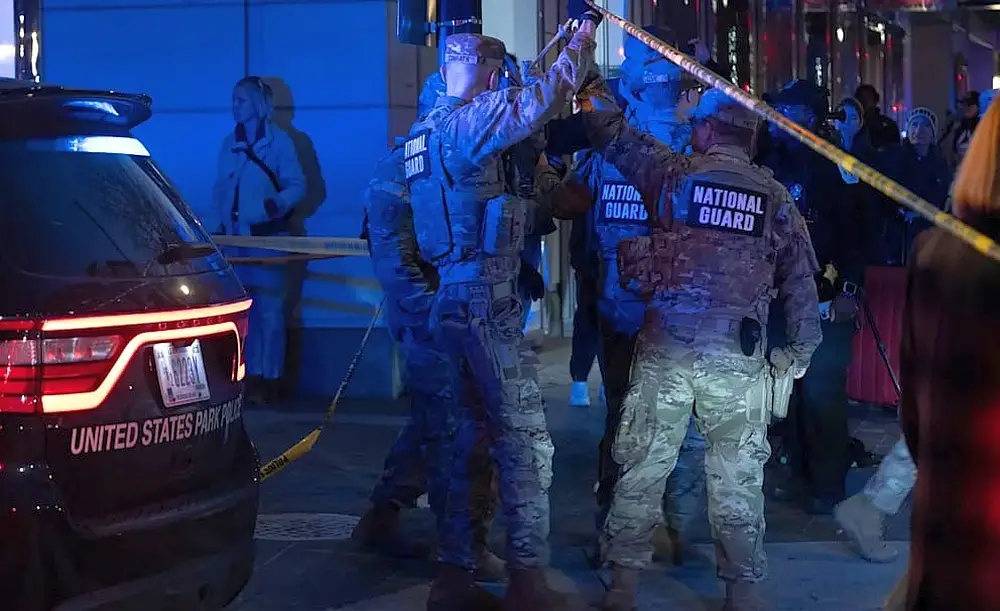 Стрелявший в двух бойцов Нацгвардии США афганец оказался экс-агентом ЦРУ