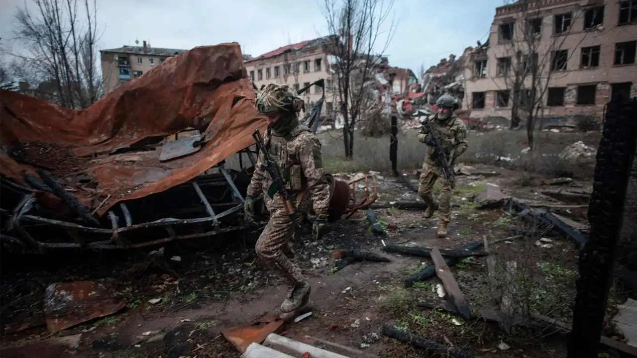 «Вытащите или снабжайте»: Окружённые в Мирнограде всё ещё надеются прорваться