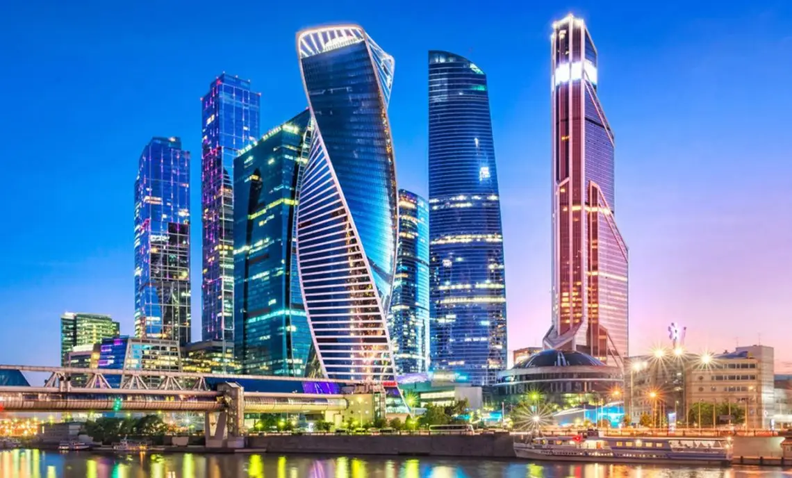 Человейники и вымирание России