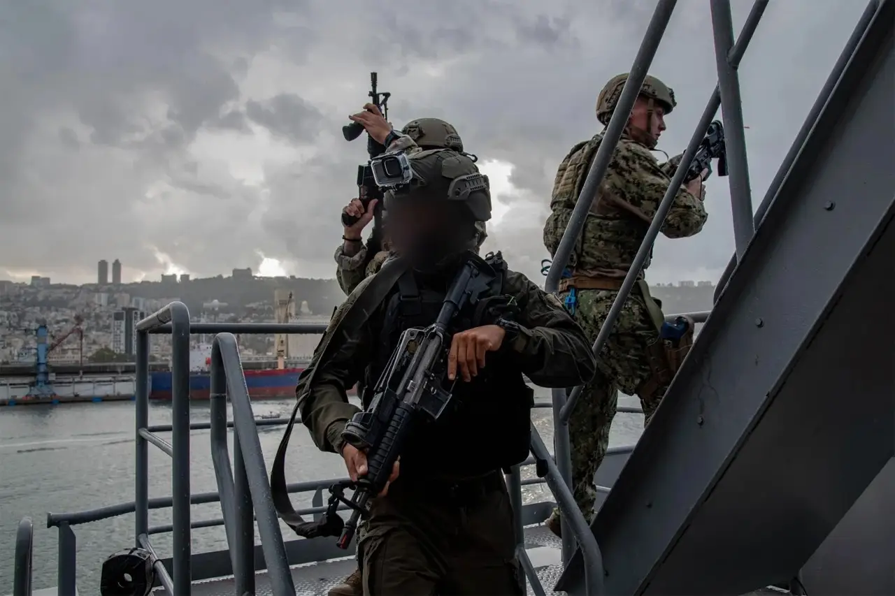 Эксперты считают, что США и Израиль готовят операцию против хуситов