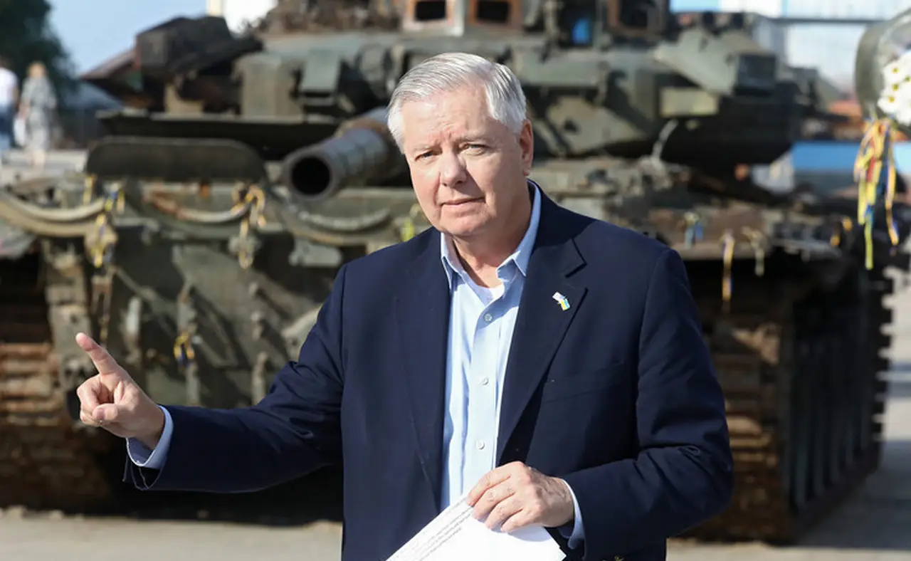 Сенатор-русофоб грозит России «наказанием» за отказ подписать план по Украине