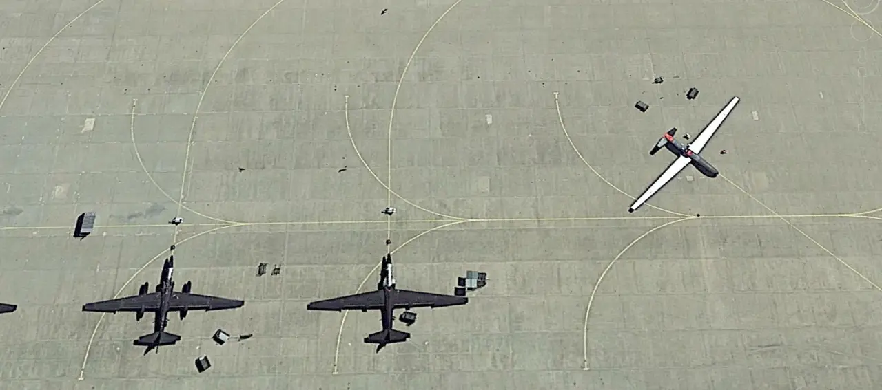 Разведывательная авиация ВВС США на спутниковых снимках