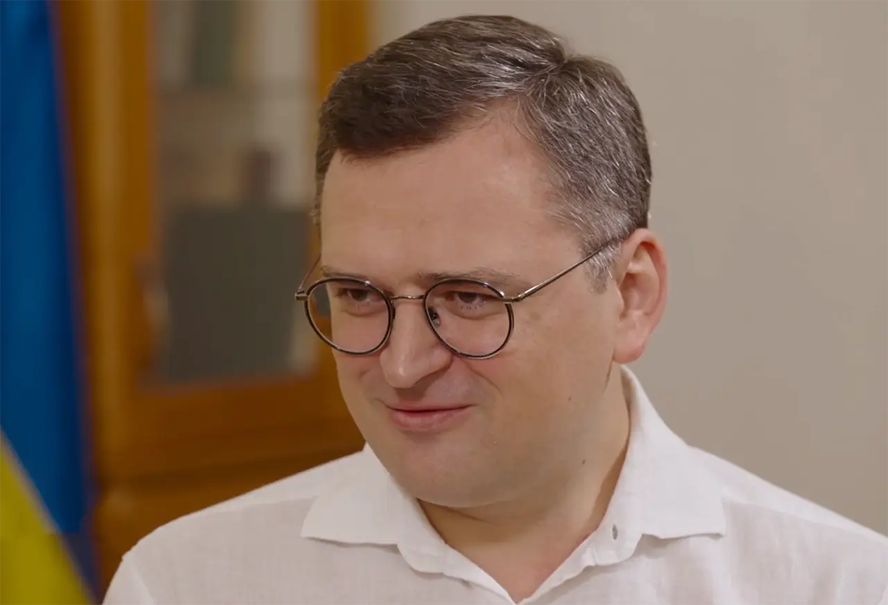 Экс-глава МИД Украины предложил населению поддержать бизнес своими силами