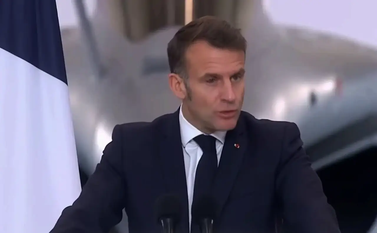 Макрон с подбитым глазом заявил: армия Франции  самая эффективная в Европе