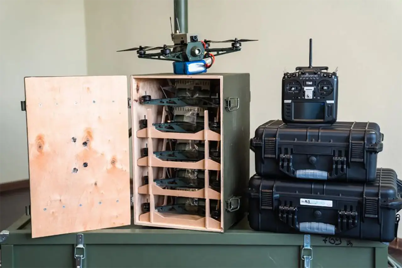 На Украине показали новый комплекс беспилотников со встроенной осколочной миной