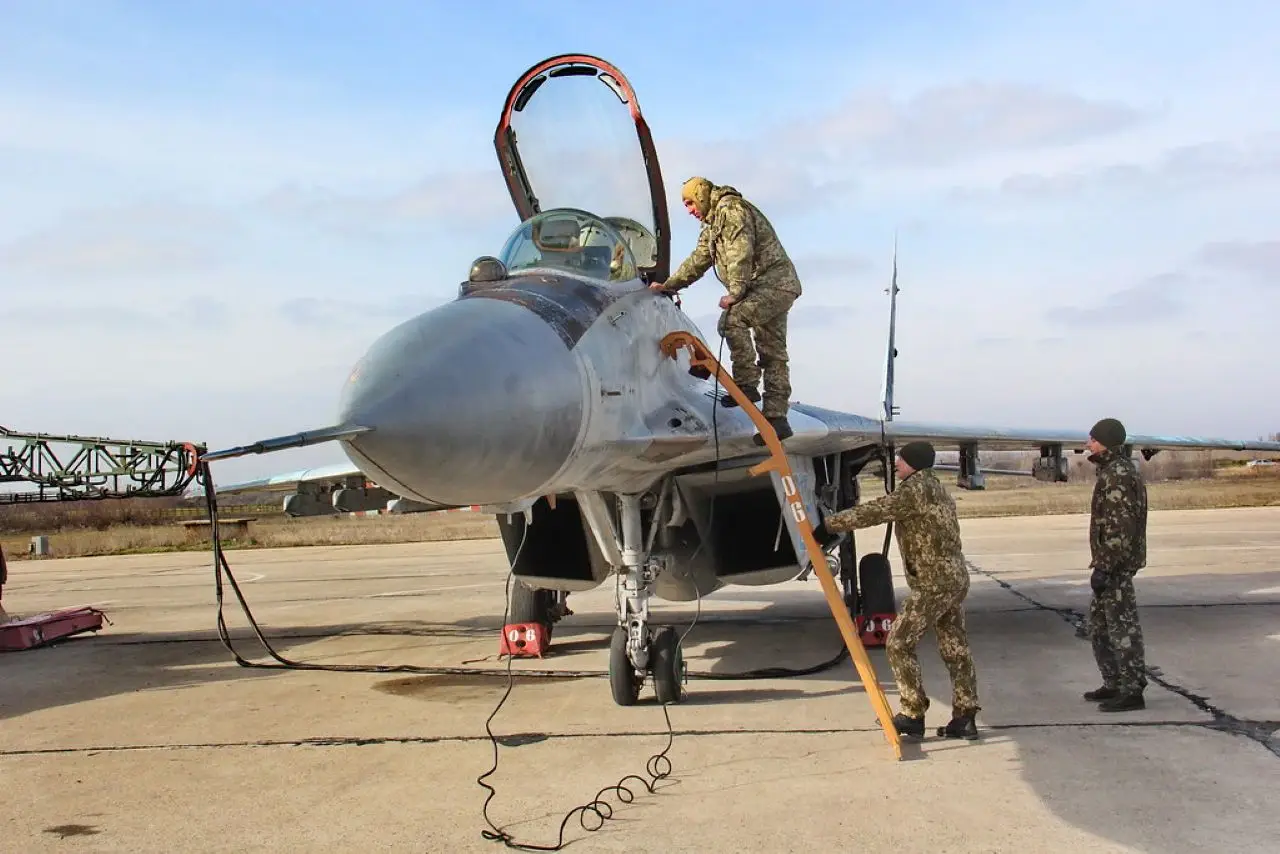 В украинском суде разбирают дело о хищениях при поставках шин для авиации ВСУ