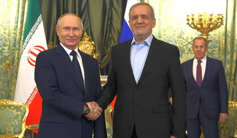 После телефонного разговора с Нетаньяху Путин созвонился с президентом Ирана